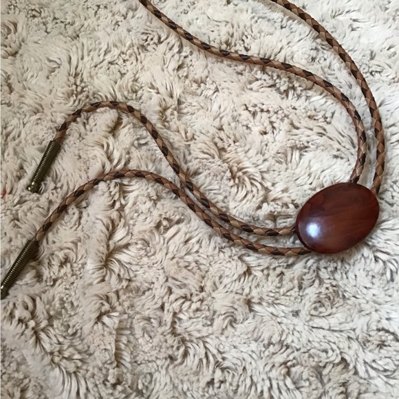 Great handcrafted woven leather bolo - Picture 1 of 5